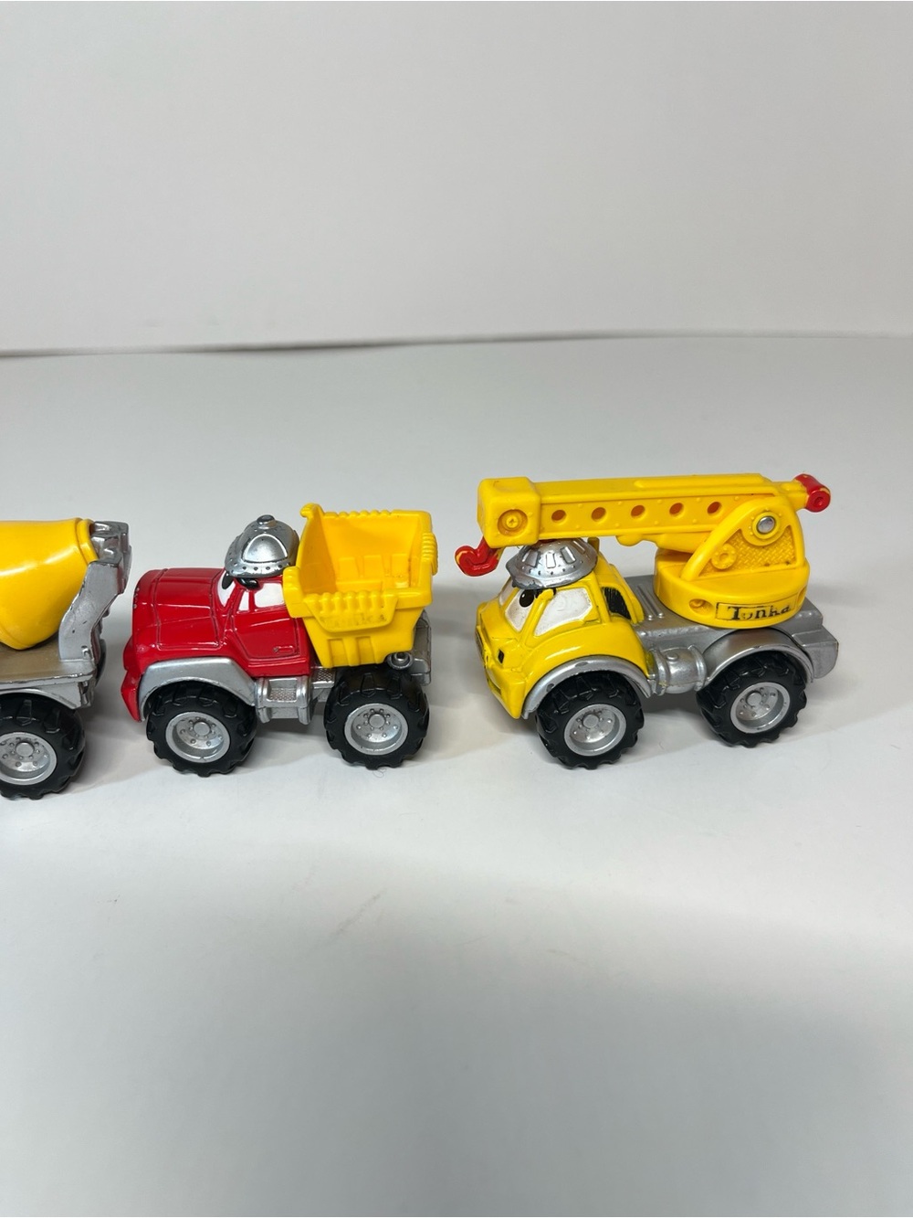 Vintage 2000 / 2001 Tonka Maisto Lot Lil Chuck & Friends Trucks Cowboy Cement - Picture 9 of 16